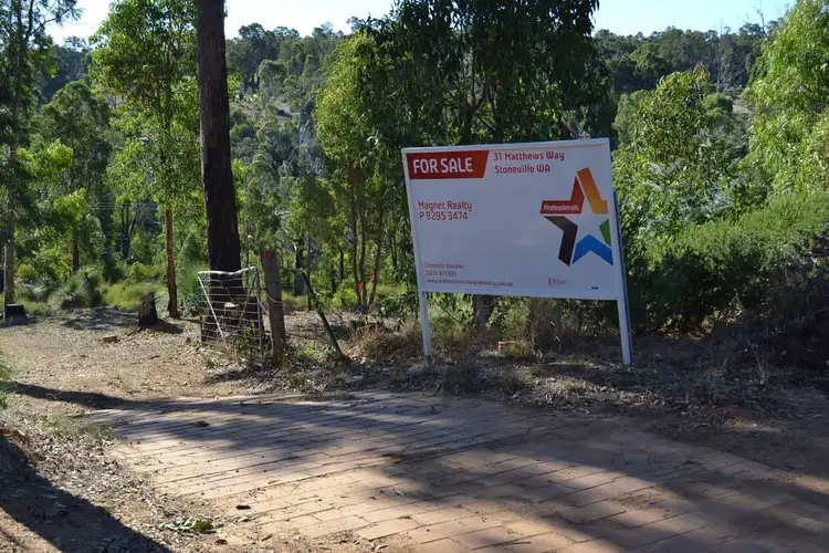 31 Matthews Way, Stoneville WA 6081