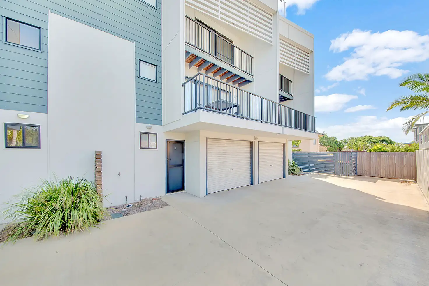 Main view of Homely unit listing, 1/46 Yarroon Street, Gladstone Central QLD 4680