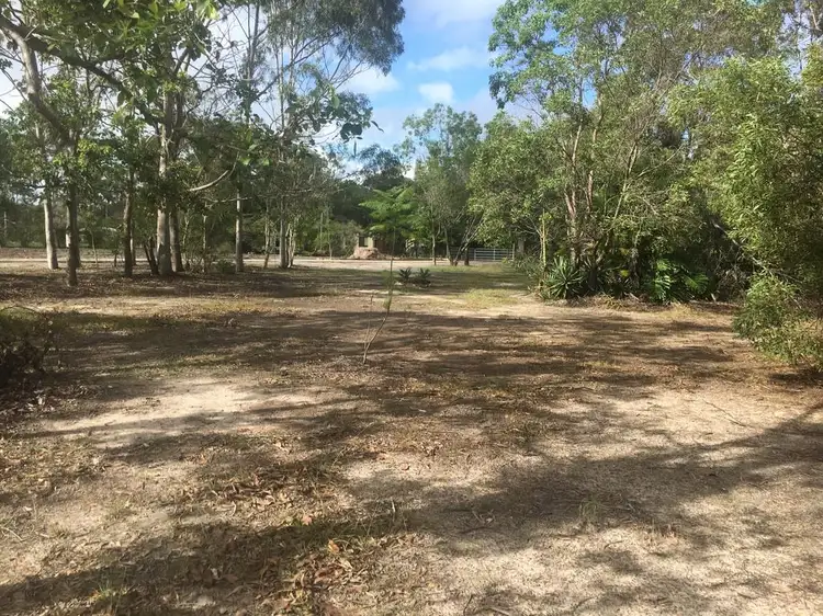 108 Boundary Road, Urangan QLD 4655
