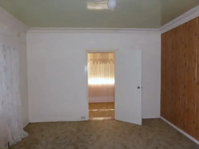 Seventh view of Homely house listing, 11-13 Park Street, Parkes NSW 2870