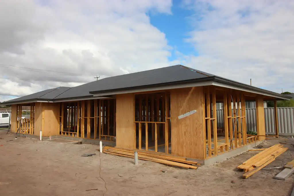 Main view of Homely unit listing, 2/105 Main Street, Ulverstone TAS 7315