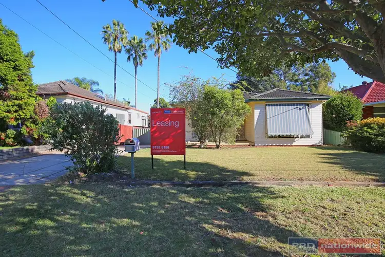 8 Apex Avenue