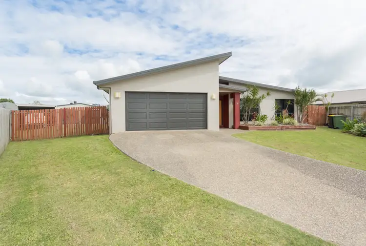 12 Mooney Court, Marian QLD 4753