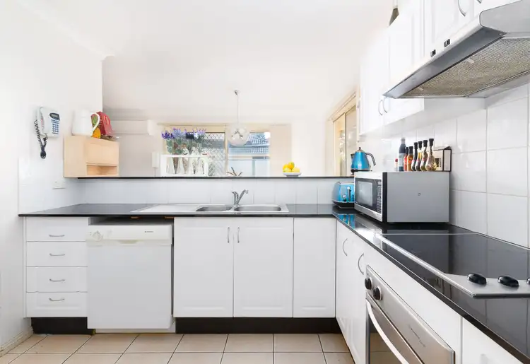 Fourth view of Homely villa listing, 5/23 Shaughnessy Street, Oakhurst NSW 2761