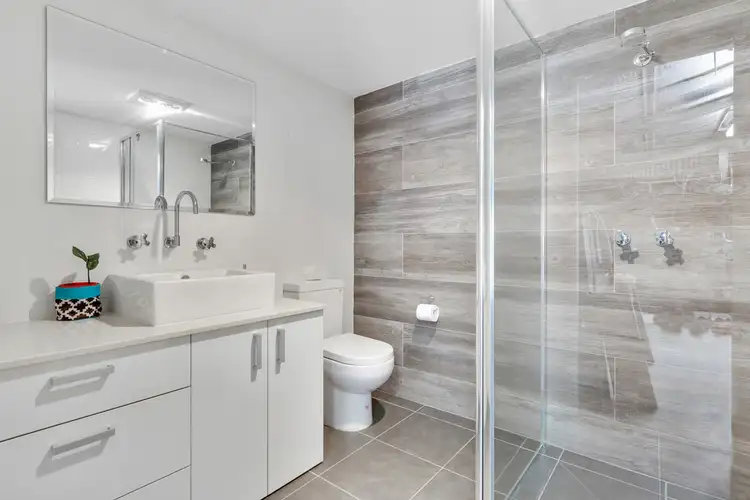 Seventh view of Homely house listing, 10 Jindalee Avenue, Kanahooka NSW 2530