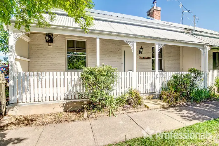 24 Rankin Street, Bathurst NSW 2795