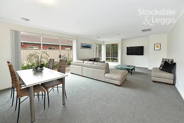 Sixth view of Homely house listing, 4 Liverpool Circuit, Craigieburn VIC 3064