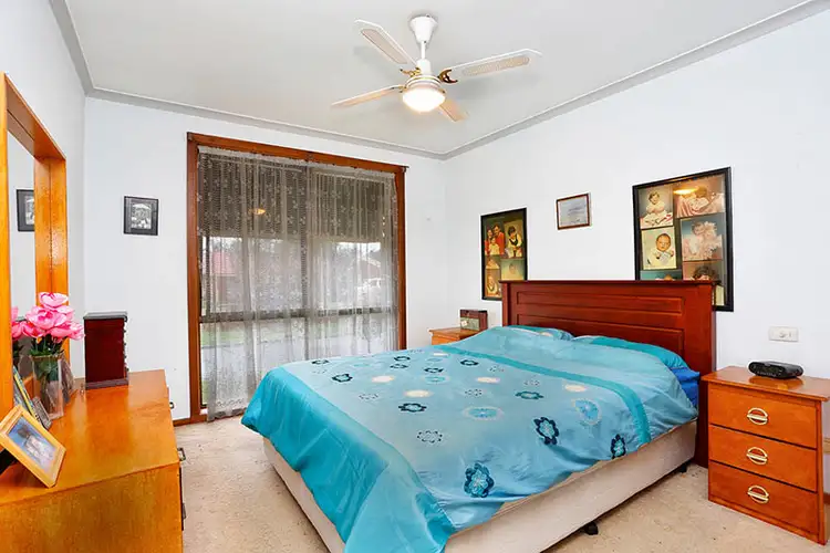 Sixth view of Homely house listing, 3 Hoysted Avenue, Cranbourne North VIC 3977