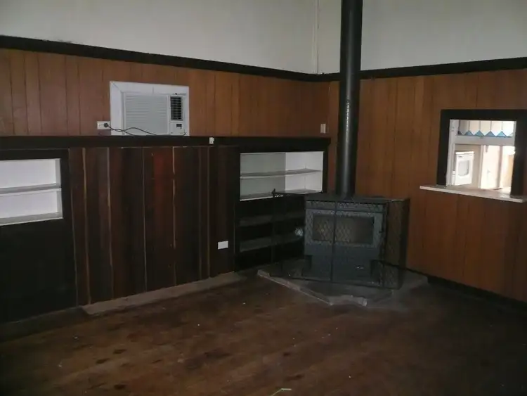 Second view of Homely house listing, 25 Jamouneau Street, Warracknabeal VIC 3393