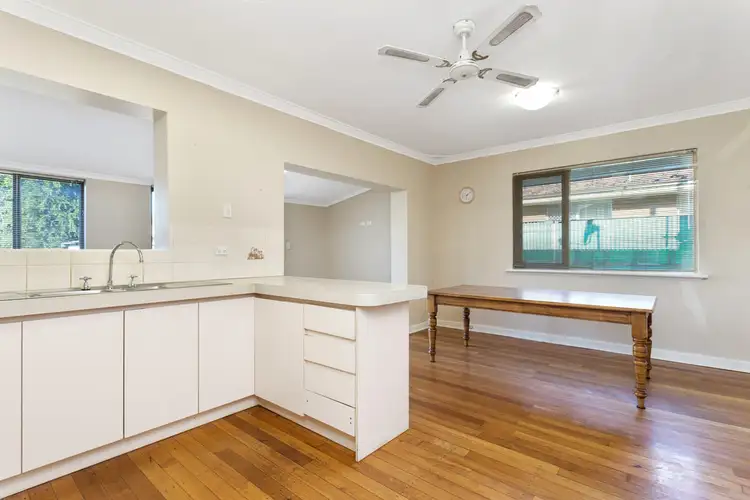 Fifth view of Homely house listing, 32 Streich Avenue, Kelmscott WA 6111