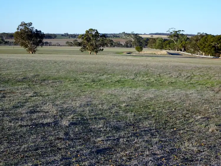 Lot 4395 Williams Kondinin Rd, Narrogin WA 6312