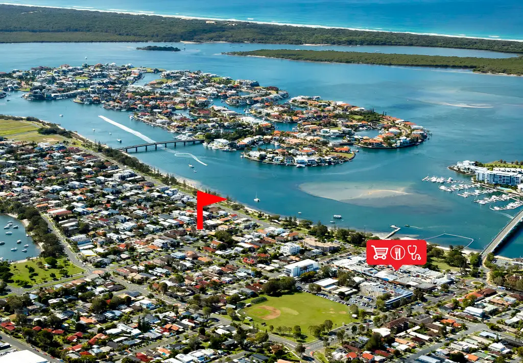 Main view of Homely semi-detached listing, 1/10 Nankeen Avenue, Paradise Point QLD 4216