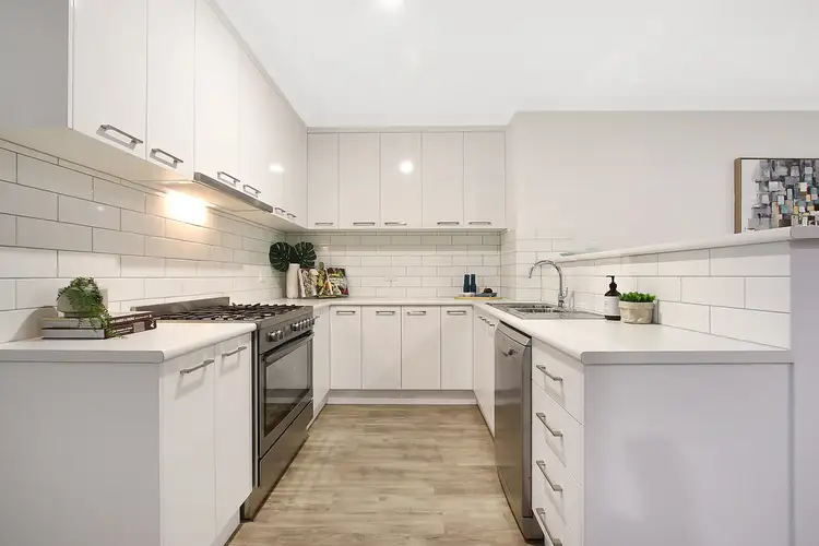Second view of Homely townhouse listing, 4/8-10 James Street, Wodonga VIC 3690