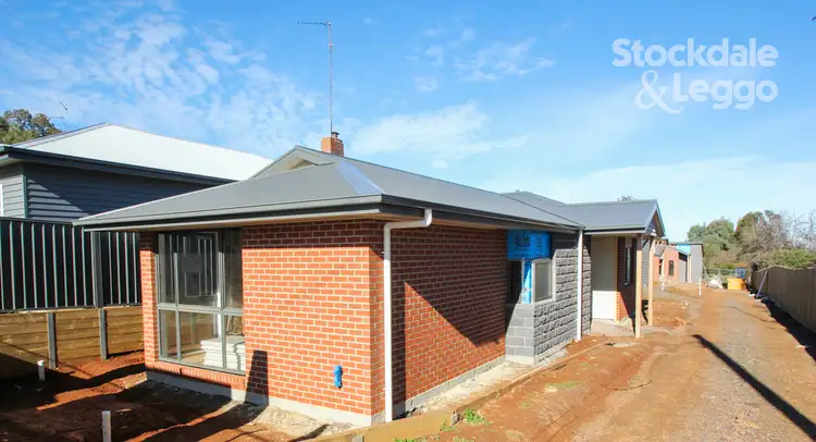 1/37 Young Street, Leongatha VIC 3953