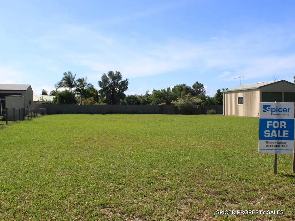 Main view of Homely other listing, 17 Amanda Crescent, Tully Heads QLD 4854