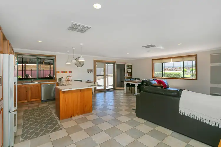 Fifth view of Homely house listing, 2 Crowsnest Place, Seaford Rise SA 5169