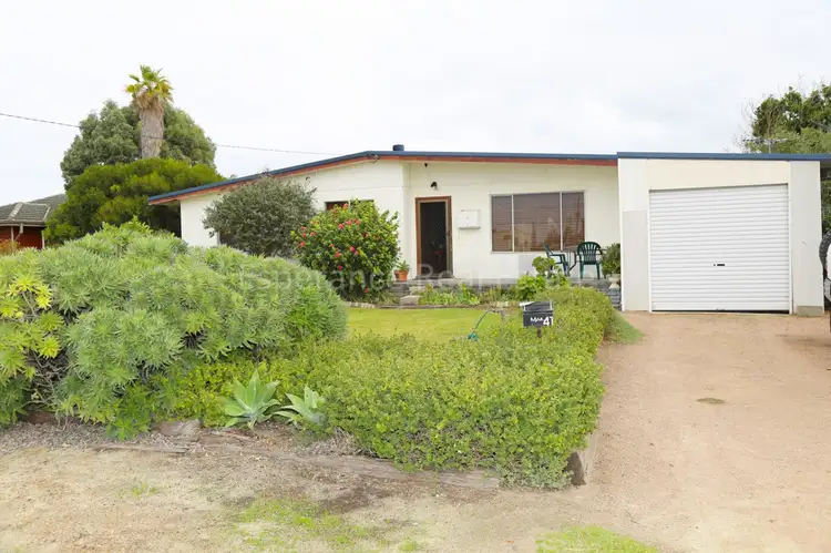 41 Burton Road, Castletown WA 6450