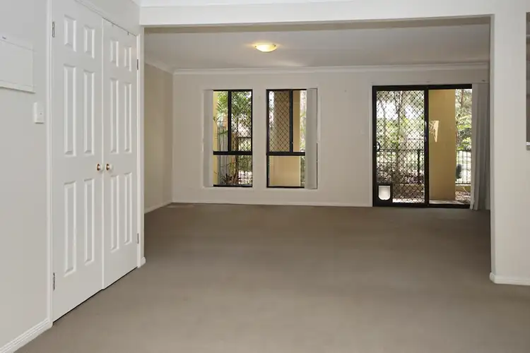 Fifth view of Homely townhouse listing, 4/88 Mulgrave Crescent, Forest Lake QLD 4078