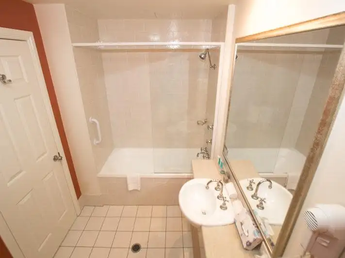 Sixth view of Homely apartment listing, 2105/2633 Gold Coast Highway, Broadbeach QLD 4218