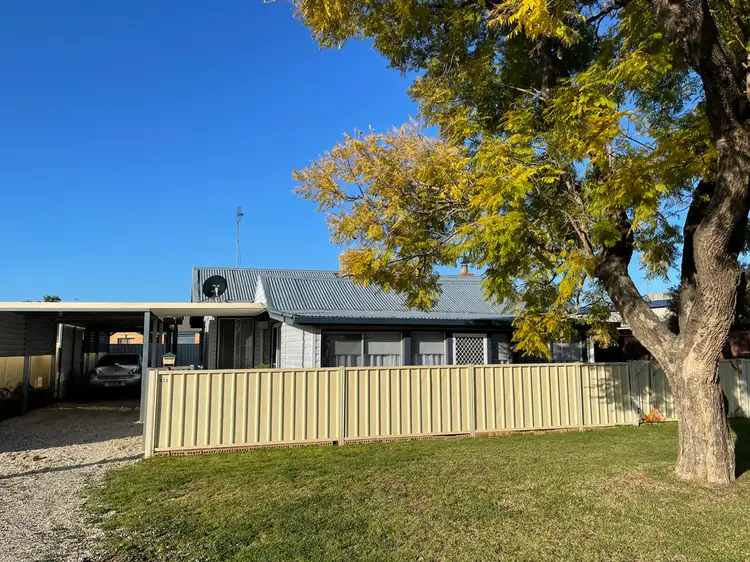 435 HENRY STREET, Deniliquin NSW 2710