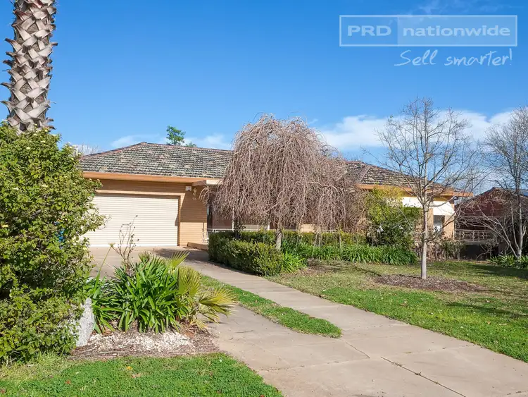 50 Walteela Avenue, Mount Austin NSW 2650