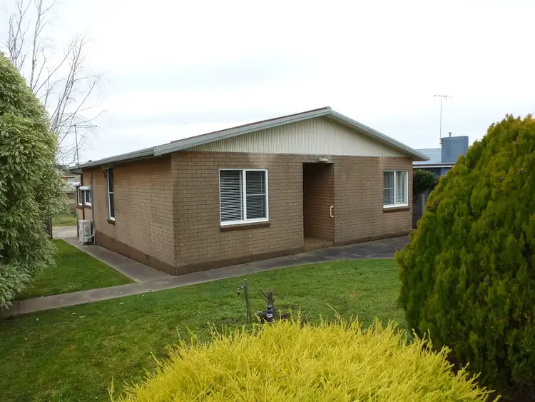 Fifth view of Homely house listing, 100 Banfield Street, Ararat VIC 3377