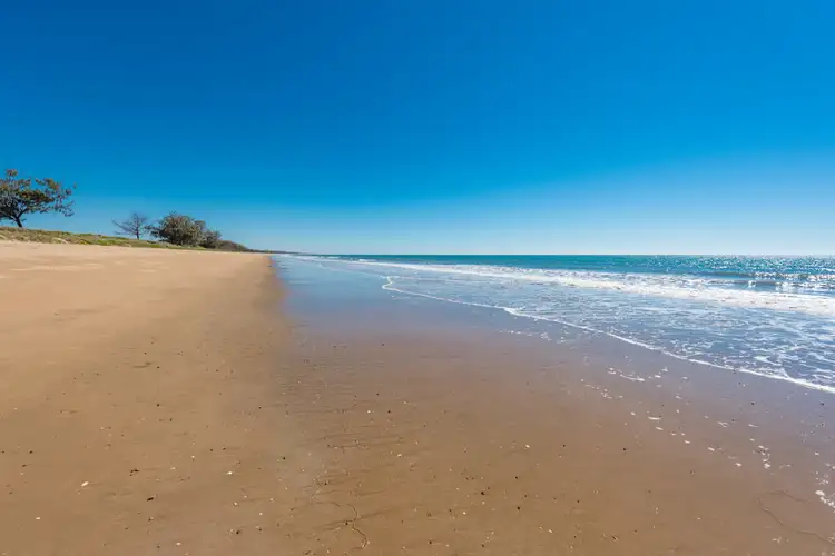 6 Kurrawa Court, Moore Park Beach QLD 4670