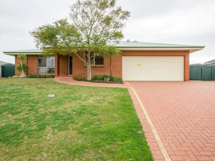 10 Clydesdale Drive, Eaton WA 6232