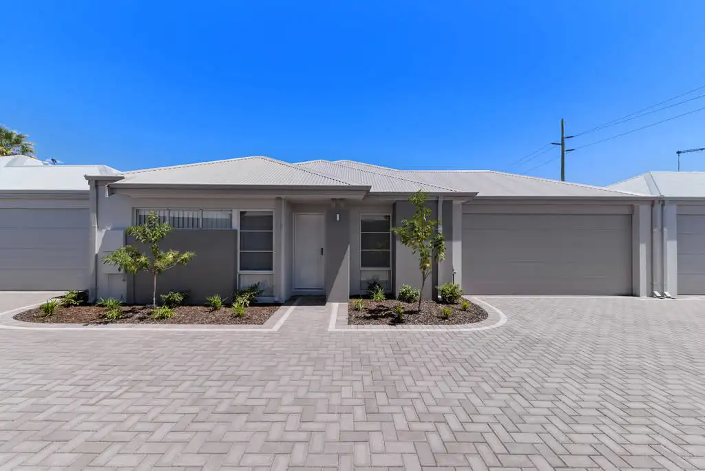 Main view of Homely unit listing, 1/129 Centre Street, Queens Park WA 6107