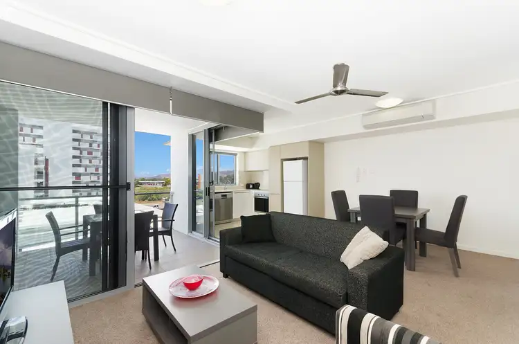 13/3 Kingsway Place, Townsville City QLD 4810