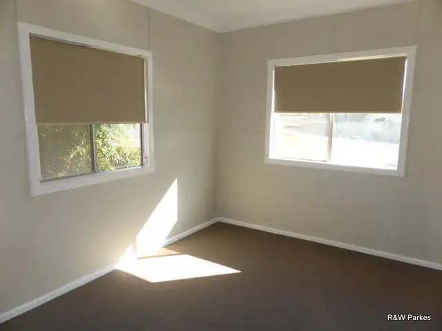 Sixth view of Homely house listing, 5 Hodges Street, Parkes NSW 2870