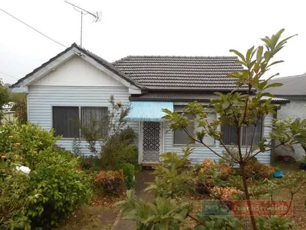 17 Corralyn Avenue, Batlow NSW 2730