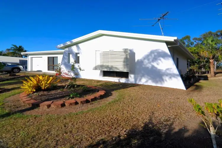 15 Palm Close, Mareeba QLD 4880