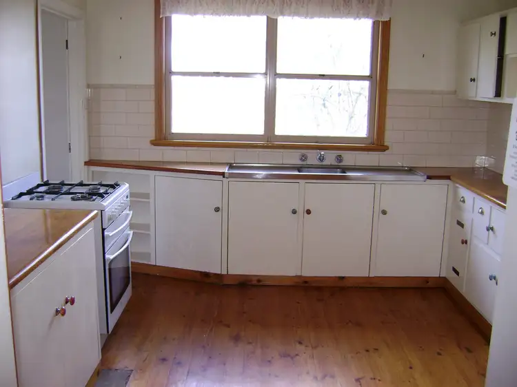 Second view of Homely house listing, 1A Edwards Tce, Cleve SA 5640