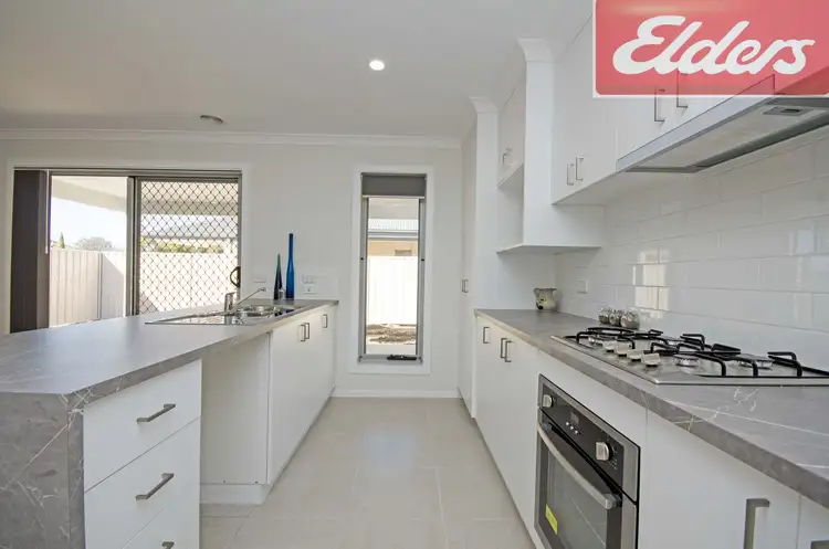 Second view of Homely house listing, 2 Middleton Crescent, Wodonga VIC 3690