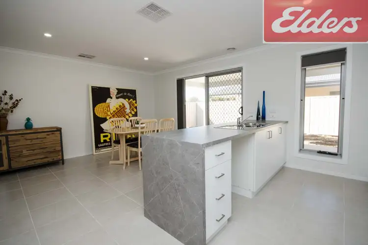 Fourth view of Homely house listing, 2 Middleton Crescent, Wodonga VIC 3690