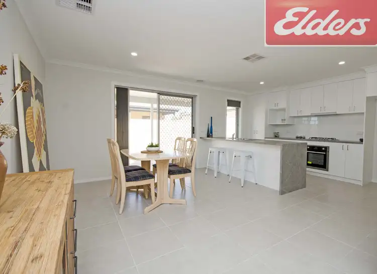 Fifth view of Homely house listing, 2 Middleton Crescent, Wodonga VIC 3690