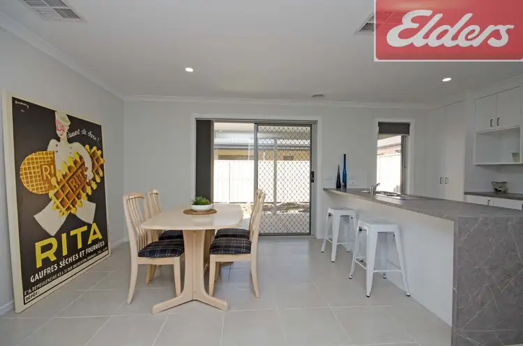 Sixth view of Homely house listing, 2 Middleton Crescent, Wodonga VIC 3690