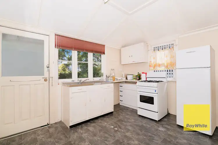 Sixth view of Homely block of units listing, 100 Kent Road, Wooloowin QLD 4030