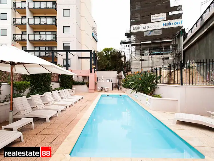 17/110 Mounts Bay Road, Perth WA 6000