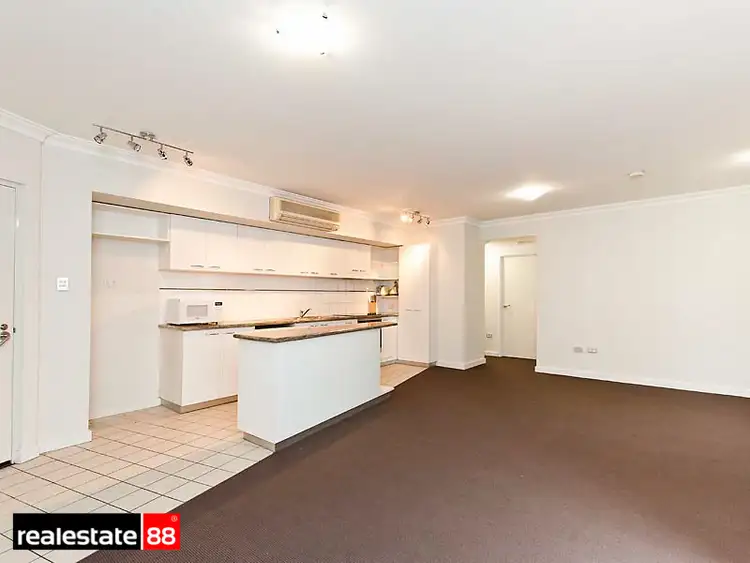 Sixth view of Homely apartment listing, 17/110 Mounts Bay Road, Perth WA 6000