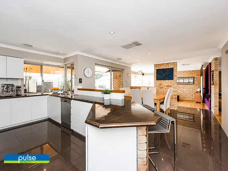 Sixth view of Homely house listing, 14 Brooke Gardens, Bateman WA 6150
