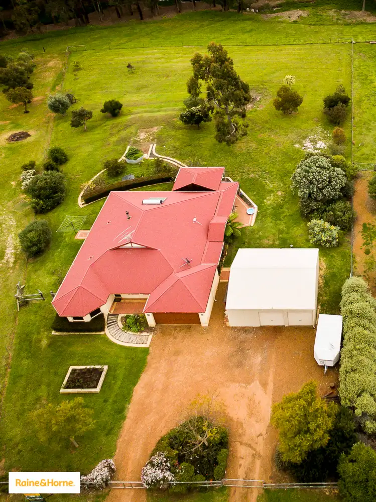 Second view of Homely house listing, 8 Kingia Close, Burekup WA 6227