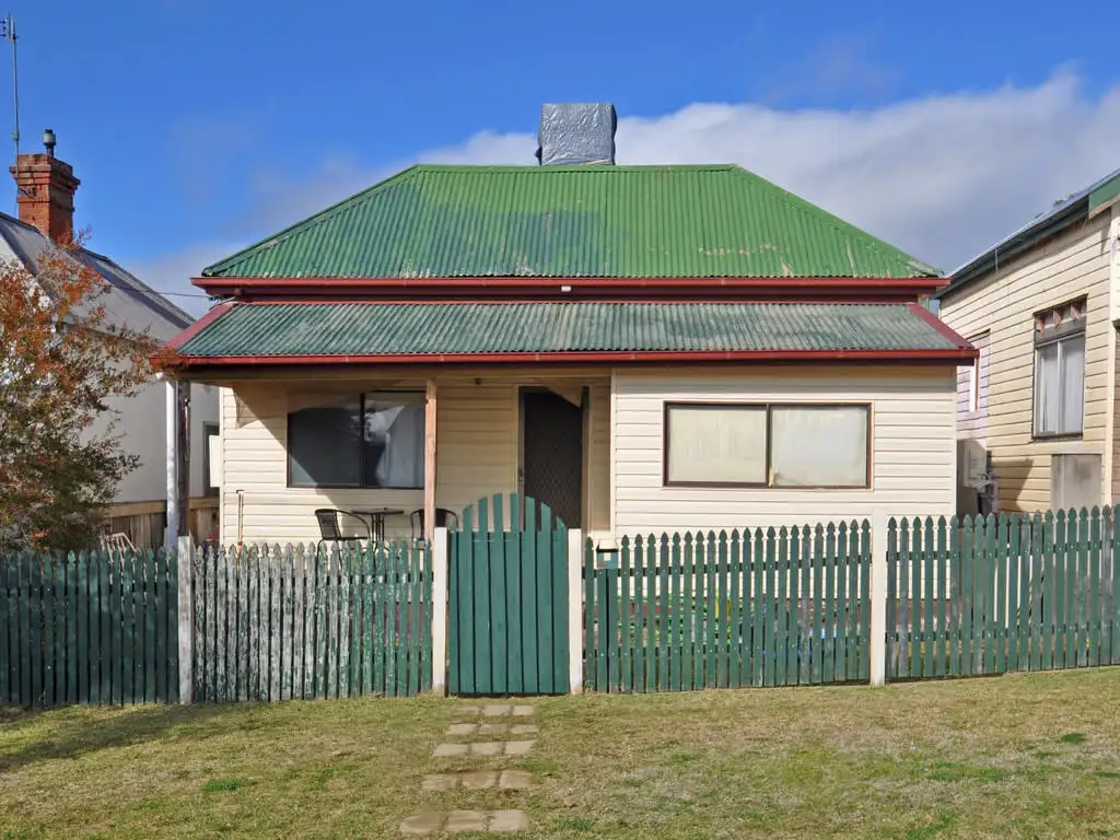 Main view of Homely house listing, 4 Thomas Street, Junee NSW 2663