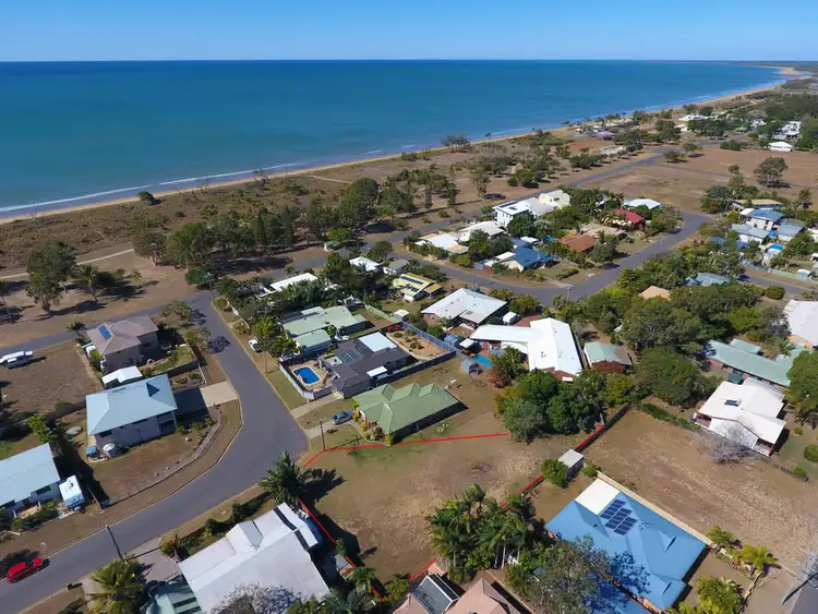 9 Poinciana Court, Moore Park Beach QLD 4670