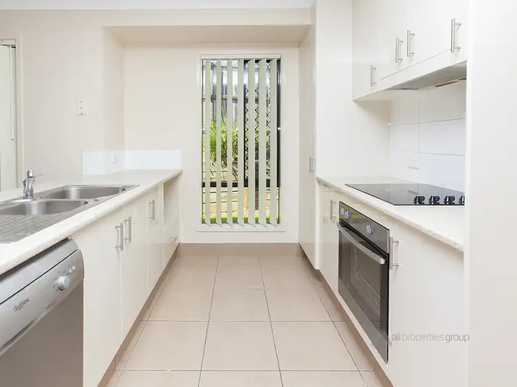 Fourth view of Homely house listing, 30 Lachlan Lane, Hillcrest QLD 4118
