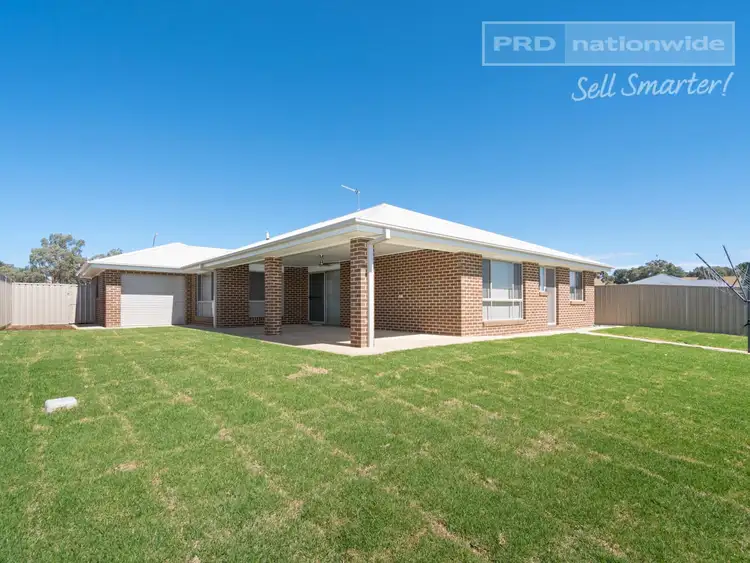 Second view of Homely house listing, 3 Thane Court, Lloyd NSW 2650