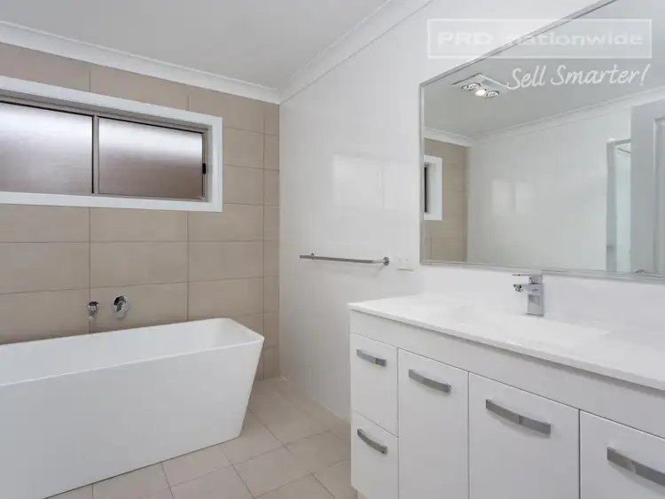 Sixth view of Homely house listing, 49 Lingiari Drive, Lloyd NSW 2650