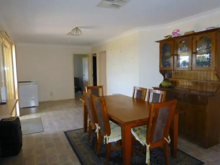 Fifth view of Homely house listing, 3 Guillan Place, Parkes NSW 2870