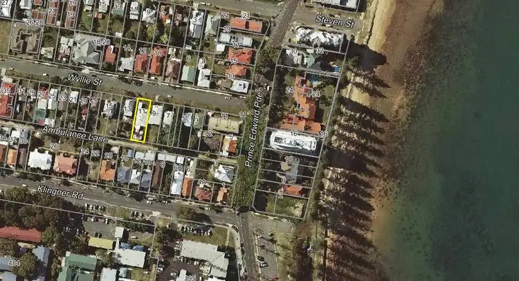 11 Wyllie Street, Redcliffe QLD 4020